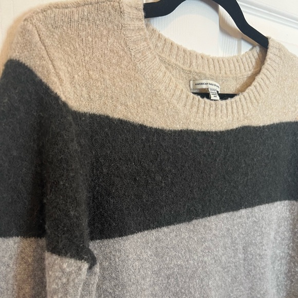 American Eagle Soft Colorblock Sweater - Picture 3 of 5
